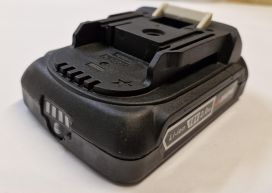 Jonköping Akku 2.0Ah Jonköping + laturi DC-18VBA-2Ah POISTUU