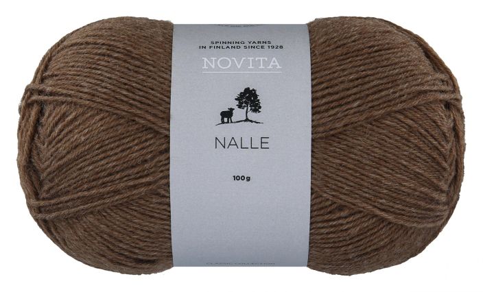 Novita Nalle 068 metsasieni 100g Nalle-lanka on lankaklassikko neuleisiin ja villasukkiin. Puikkosuositus 3.5mm, sukkiin