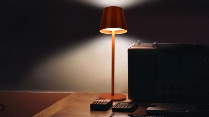 Led Energie Pöytävalaisin Praha ladattava musta 9811 tuotekuva 3