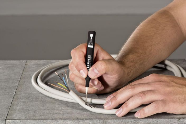 Lyra reikämarkkeri INK musta 4488003 tuotekuva 1