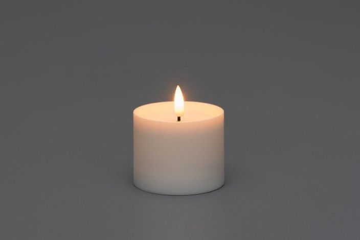 Finnlumor LED-kynttiläsetti sulaefektillä 3D-liekki 3kpl 658136 tuotekuva 1